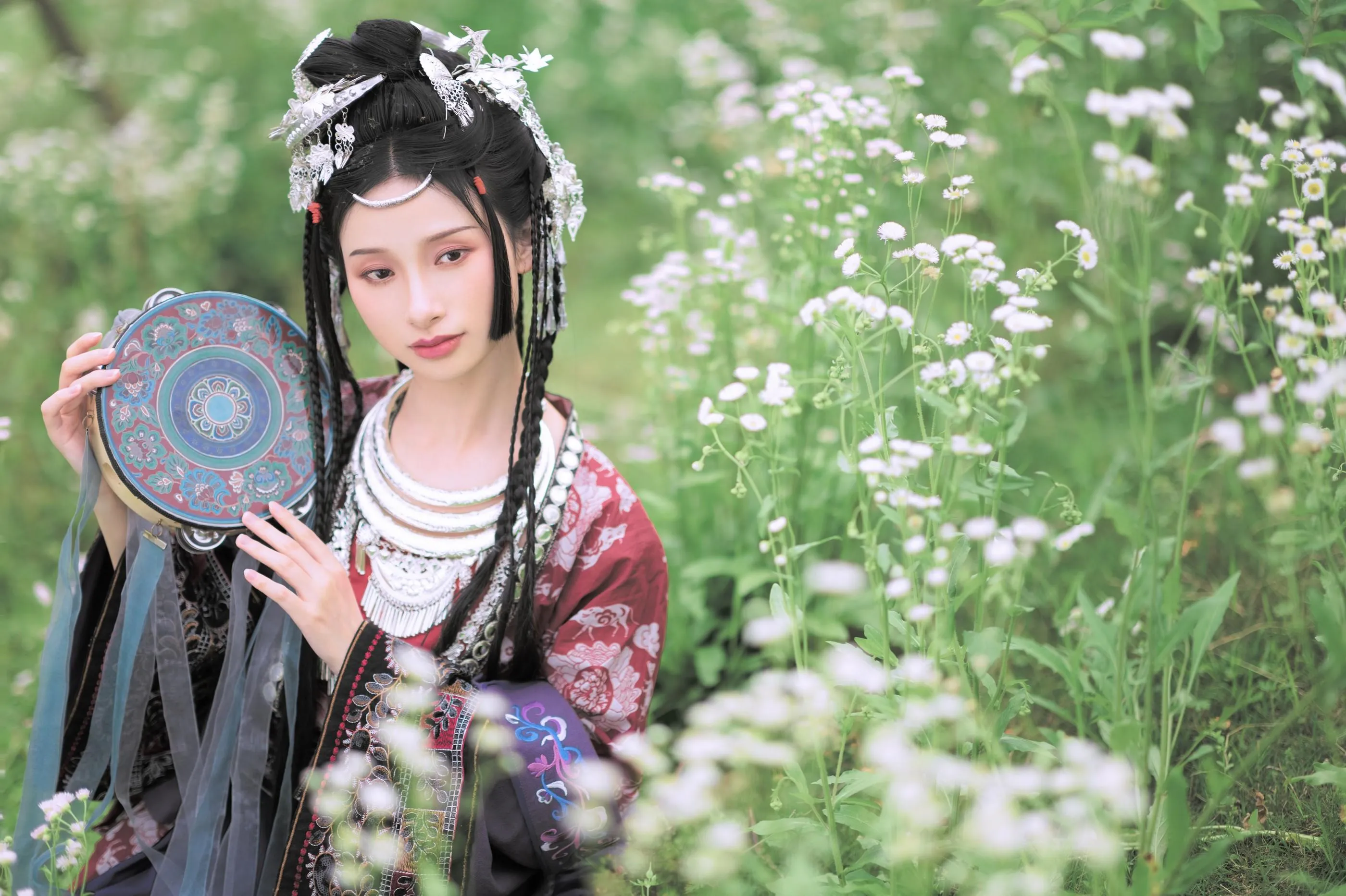 [YITUYU艺图语]2022.08.23 苗疆少女 眸小妖 [42P]插图5